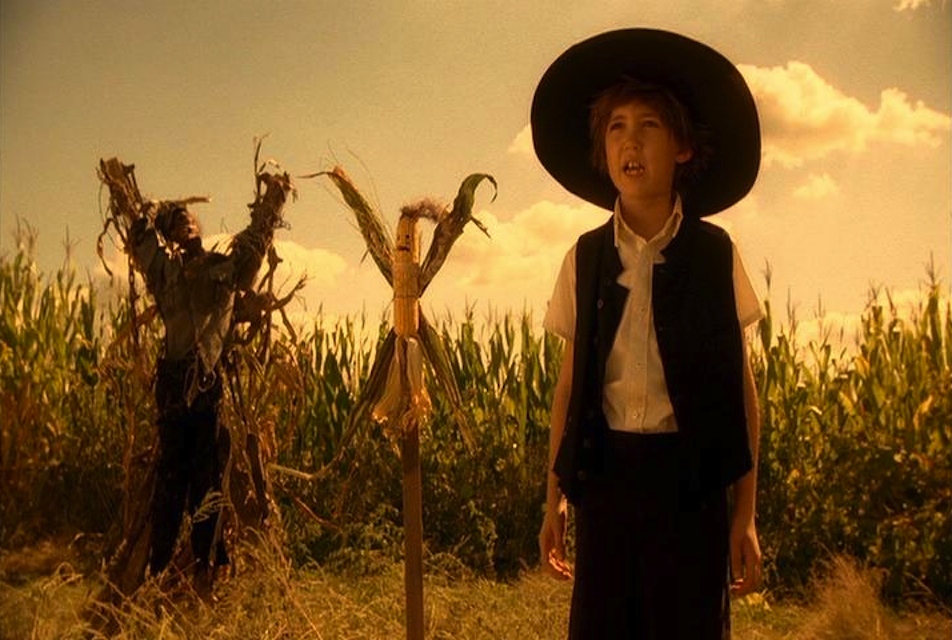A scene from the horror movie remake Children of the Corn