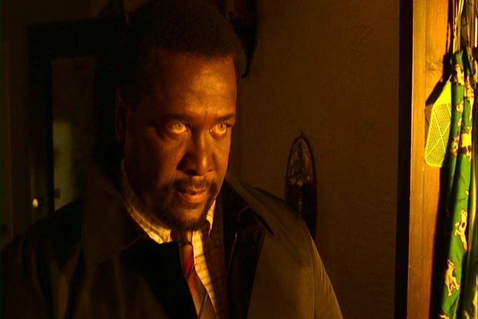 A scene from the horror TV show Fear Itself: Something with Bite