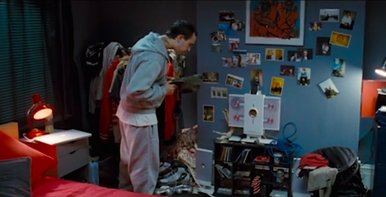 A scene from the movie Cherry Tree Lane