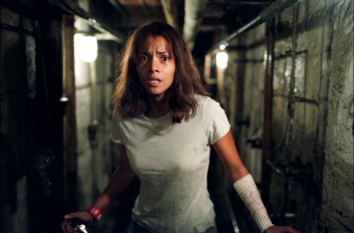 Halle Berry in Gothika